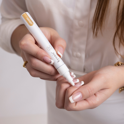 Byonic - Caneta fortalecedora para unhas 15ml - Lócare®